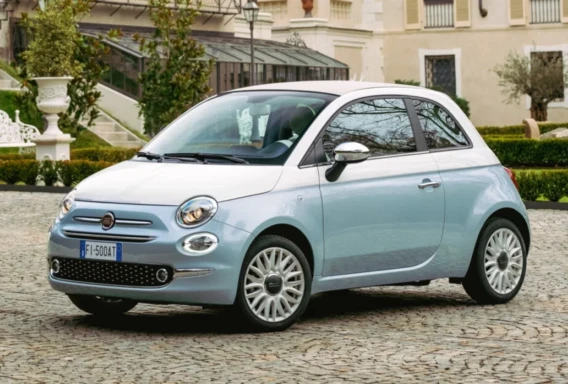 Fiat 500 (Manuaal, 1.2 L, 4 istekohta)