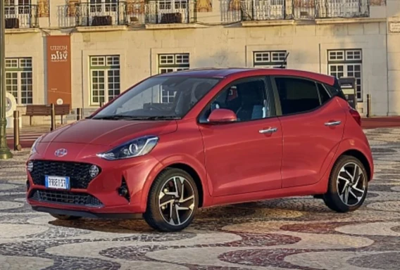 Hyundai i20 (Automaat, 1.2 L, 5 istekohta)